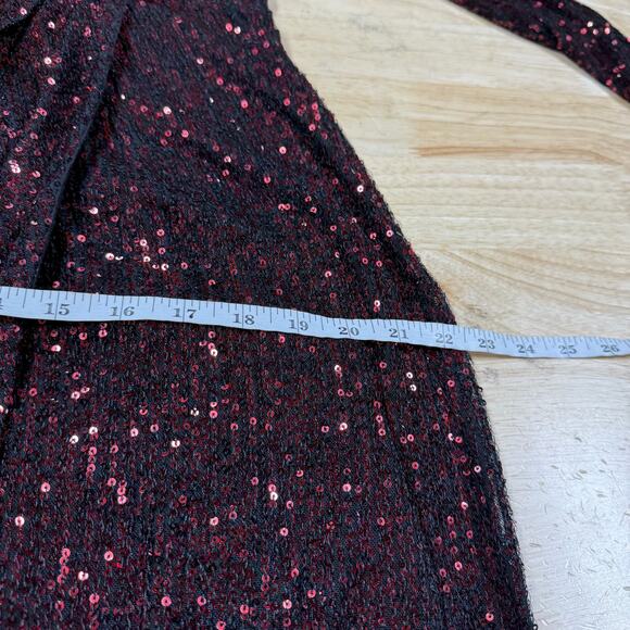 City Chic Plus Size Razzle Ruby Sequined Wrap Party Dress Size 12 Thread Pulls - Picture 9 of 16